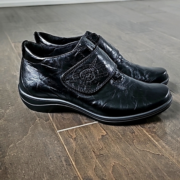 Romina Women's Cassie Boots - Picture 2 of 5